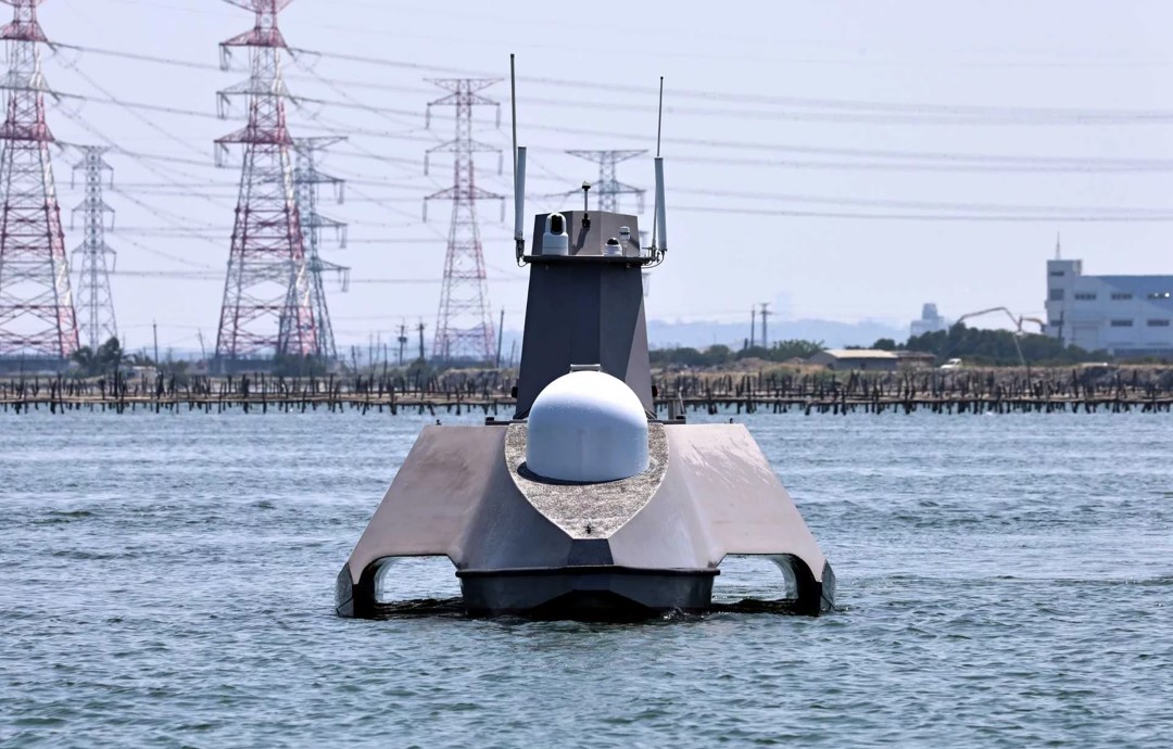Endeavor Manta Taiwanese ASV (B)